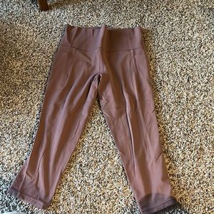 Athlete leggings with pockets